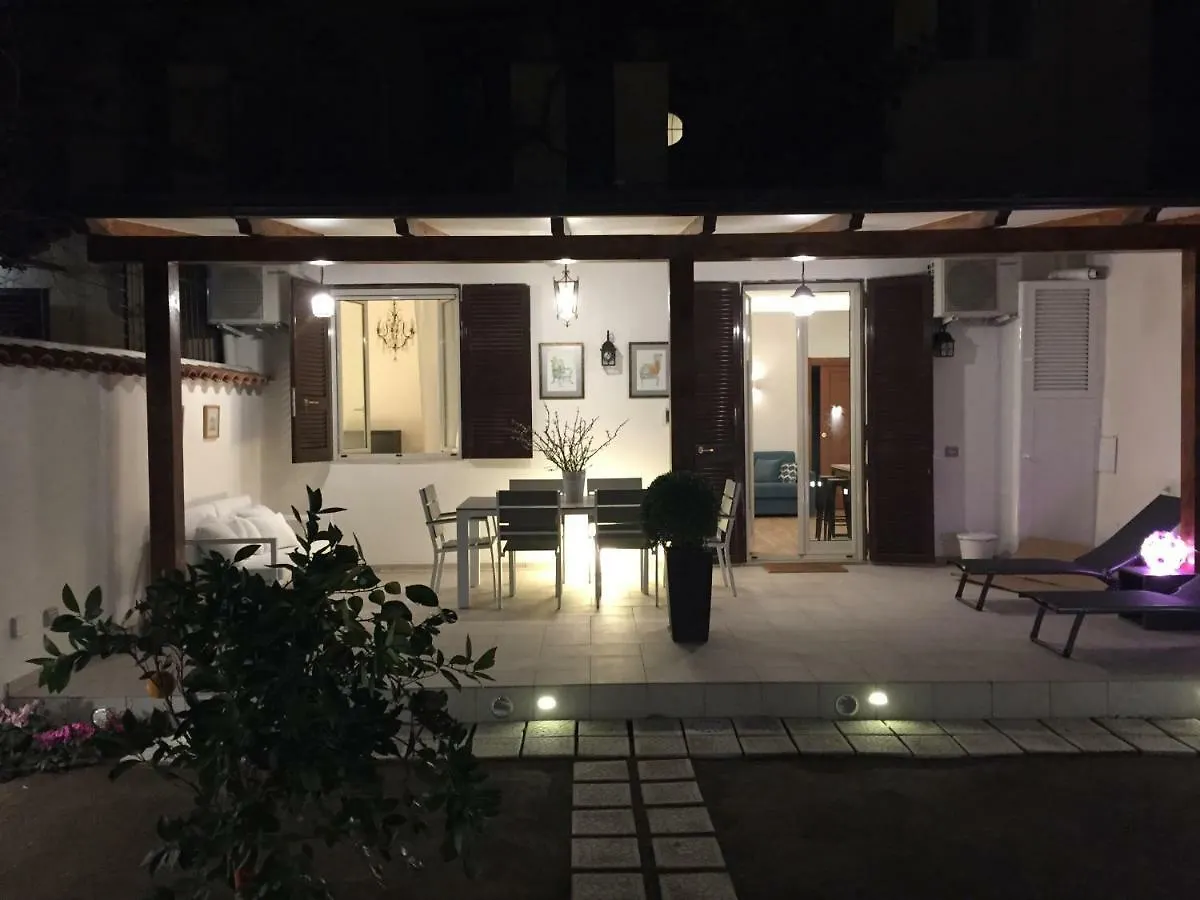 那不勒斯Casa Degli Aranci公寓 0*, 那不勒斯 意大利
